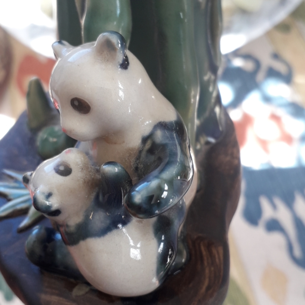 Vintage Panda Bear Mom & Baby Ceramic Vase - Picture 3 of 9